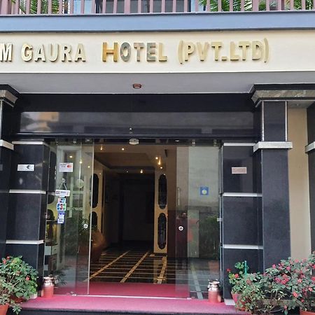 Om Gaura Hotel Pokhara Esterno foto
